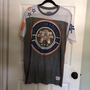 Men’s Buckle shirt